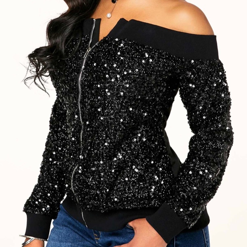 NWOT Beautiful Ladies Top